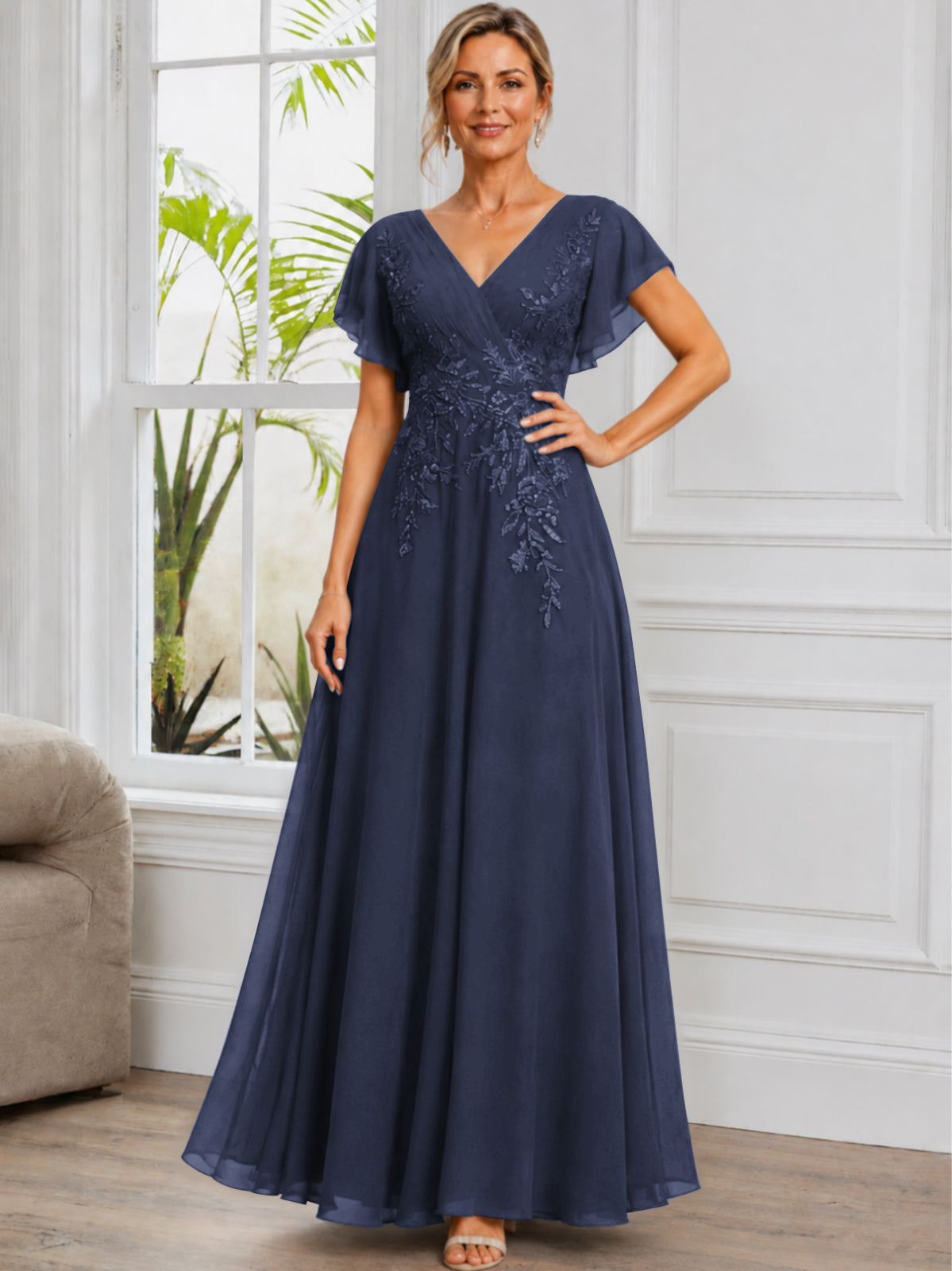 V-Neck Lace Applique Chiffon Long Mother of The Bride Dress