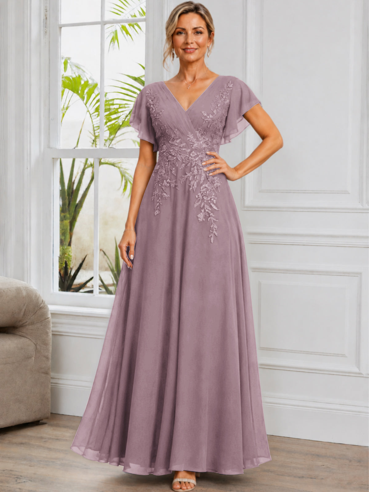 V-Neck Lace Applique Chiffon Long Mother of The Bride Dress
